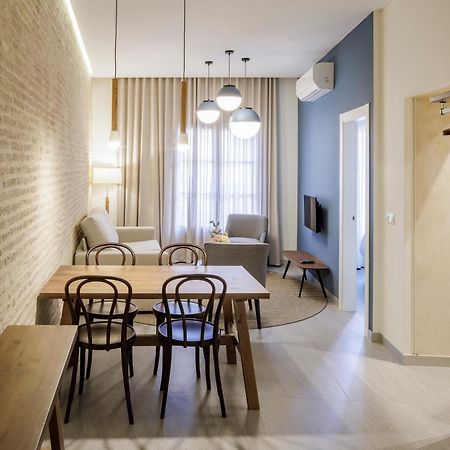 Terra Triana Apartments Sevilla Eksteriør bilde