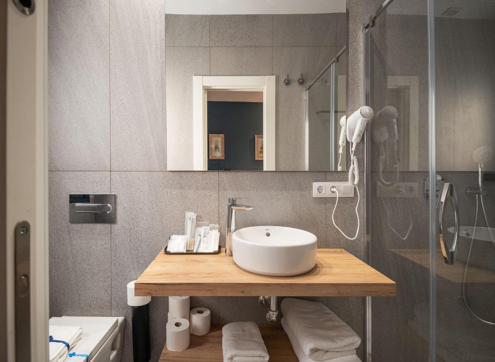 Terra Triana Apartments Sevilla Eksteriør bilde